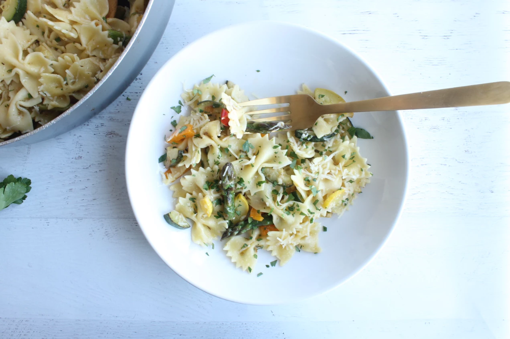 One-Pot Pasta Primavera - Healthy Mama Kris